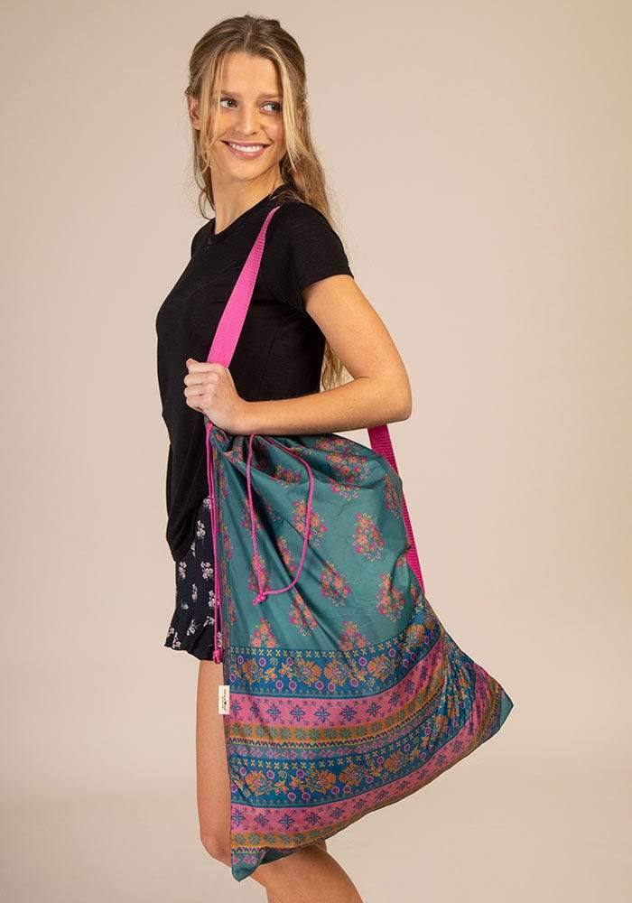 Floral Medallion Laundry Bag