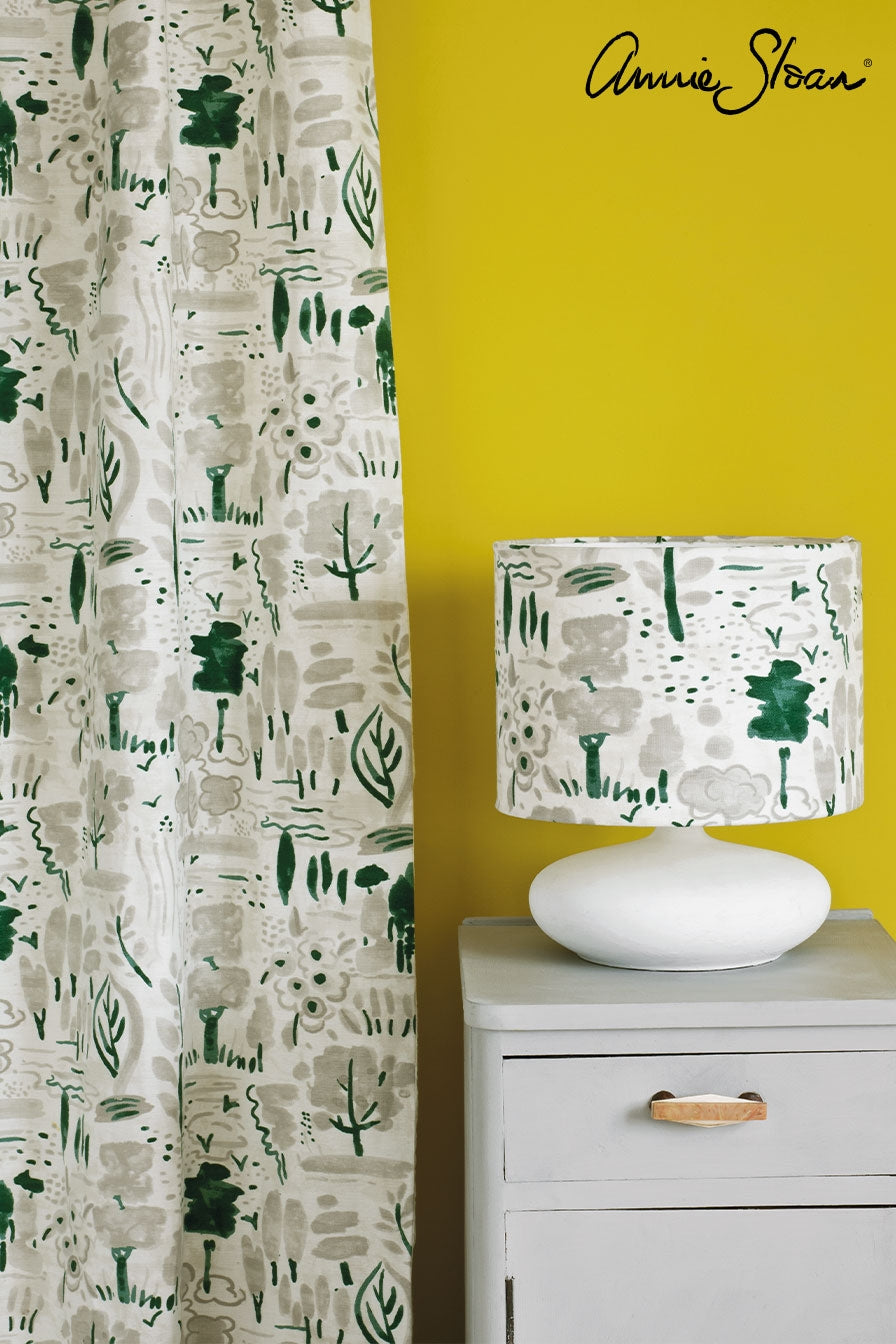 paris-grey-side-table_-dulcet-in-old-white_-wall-paint-in-english-yellow_-72dpi-image-3