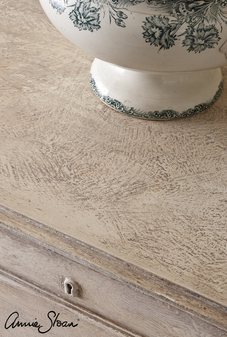 Annie Sloan® Chalk Paint™ Dark Wax (large-500ml)