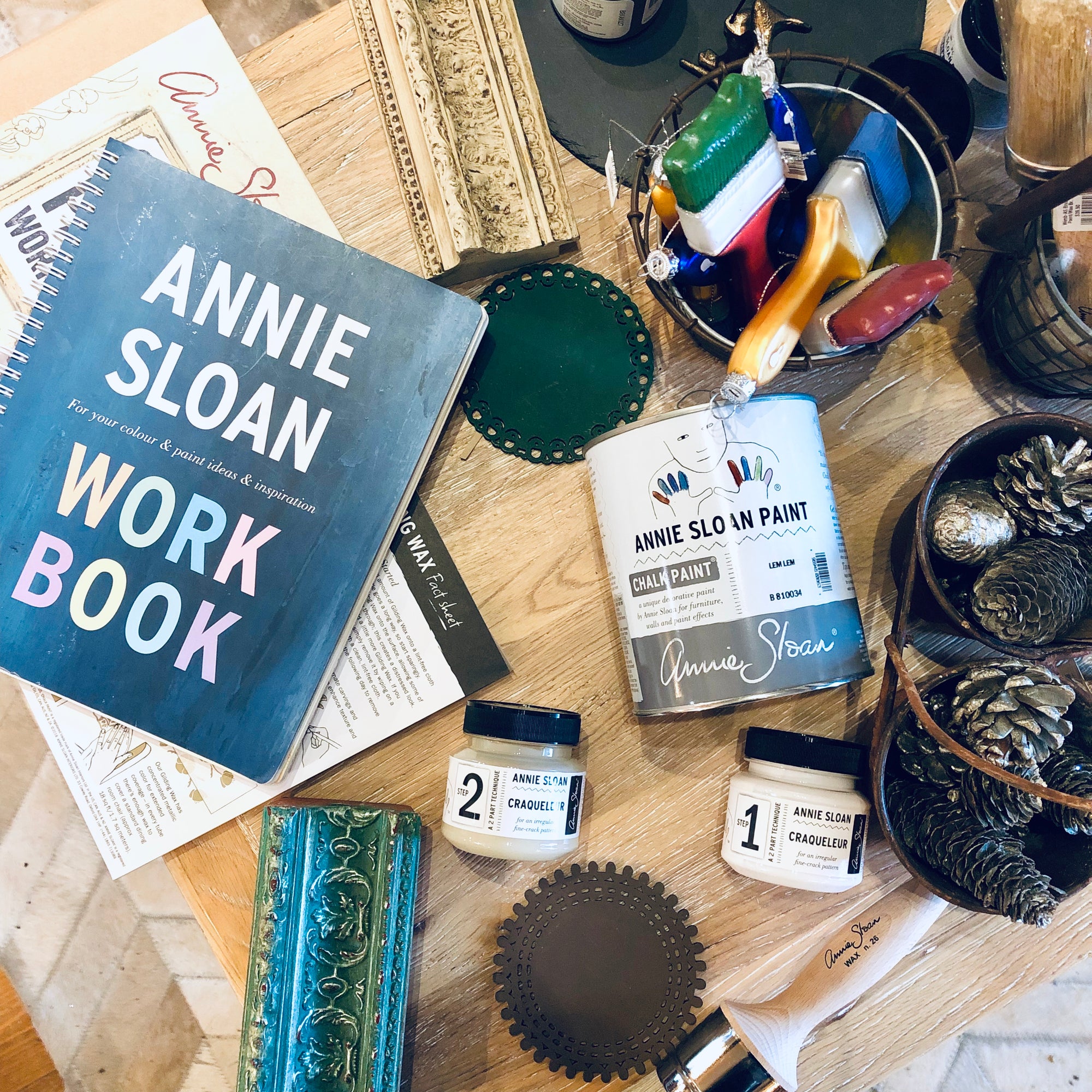 Tips and Tricks on how to paint with Annie Sloan Chalk Paint