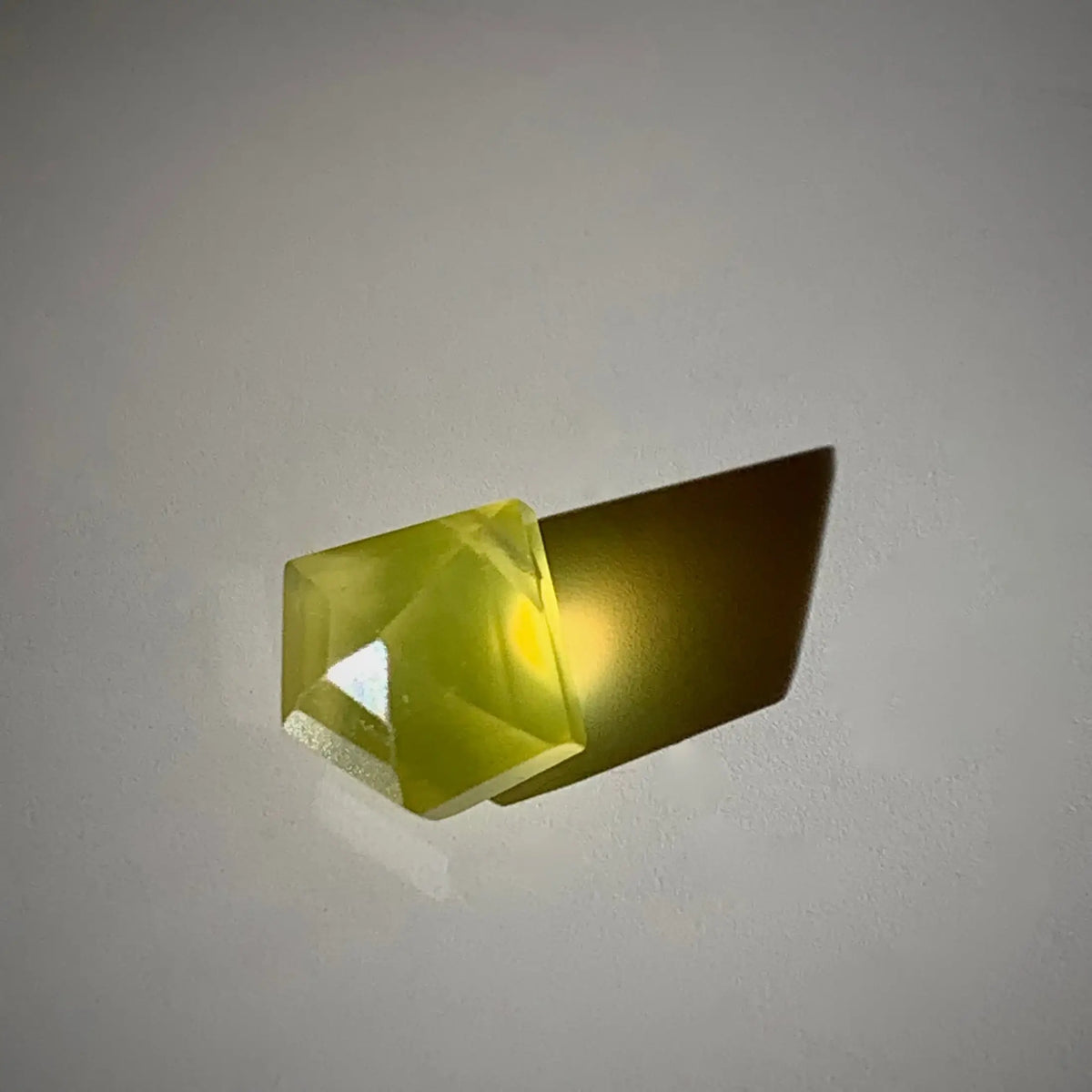 VIBE NECKLACE | OLIVE QUARTZ PENTAGON