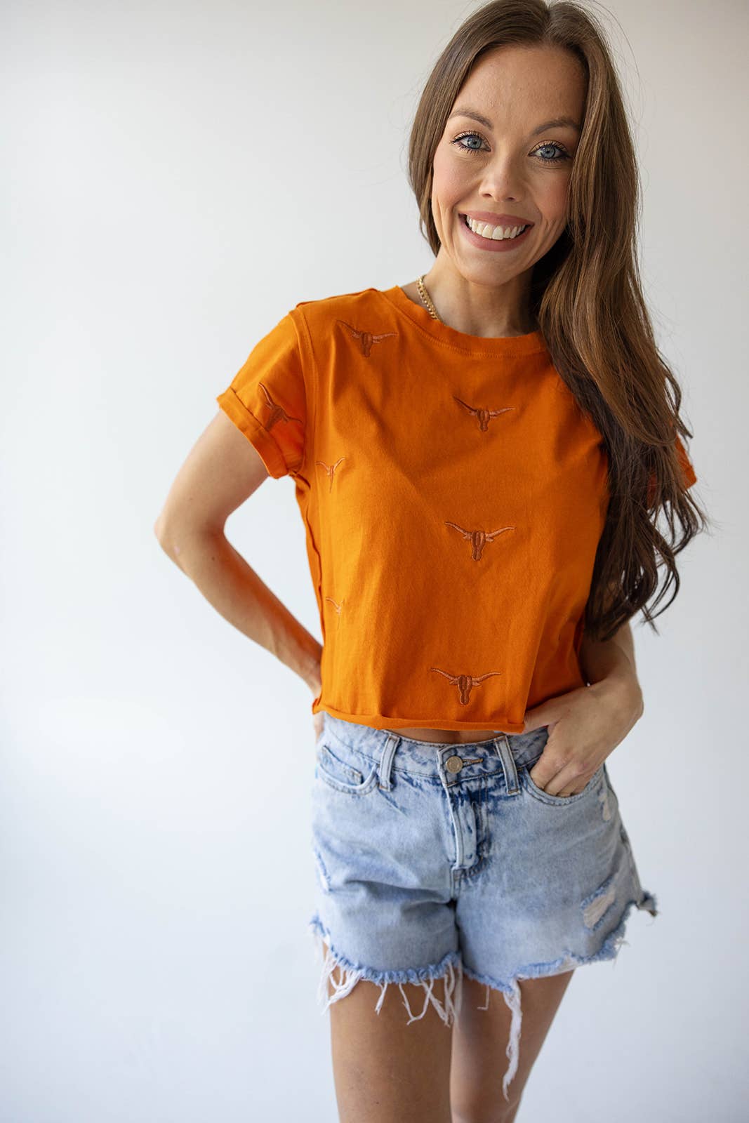 Texas Ritter Repeat Cropped Cuffed Tee