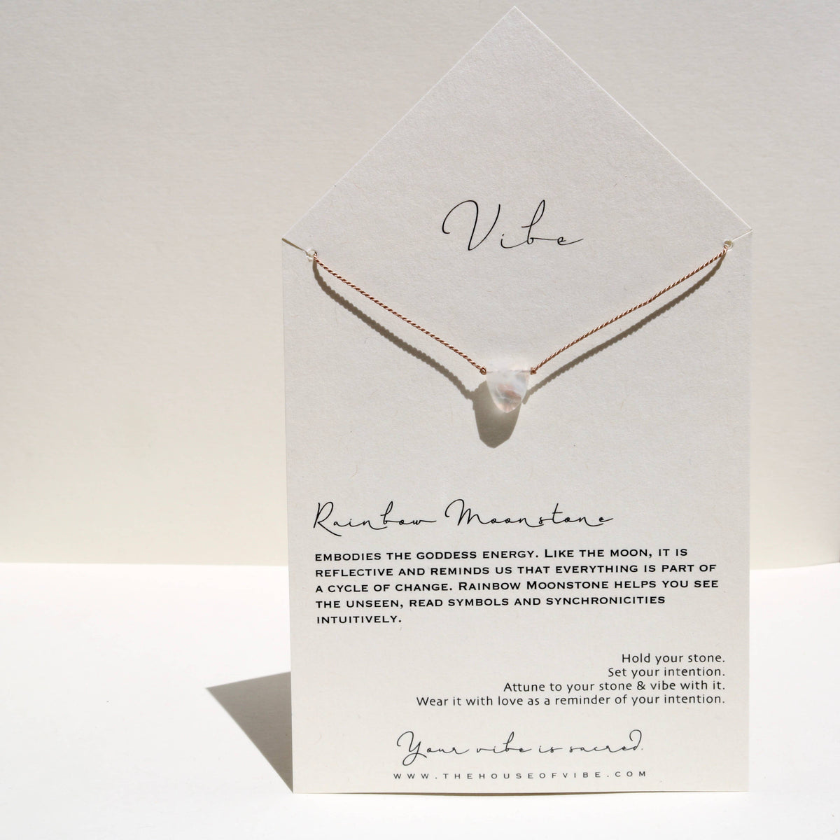 VIBE NECKLACE | RAINBOW MOONSTONE FLARE