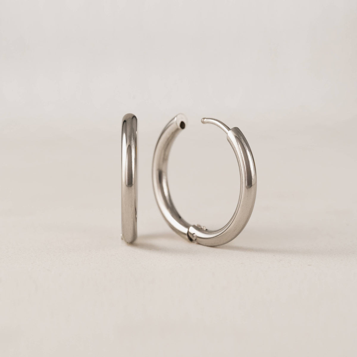 Tube 20mm Hoop Earrings
