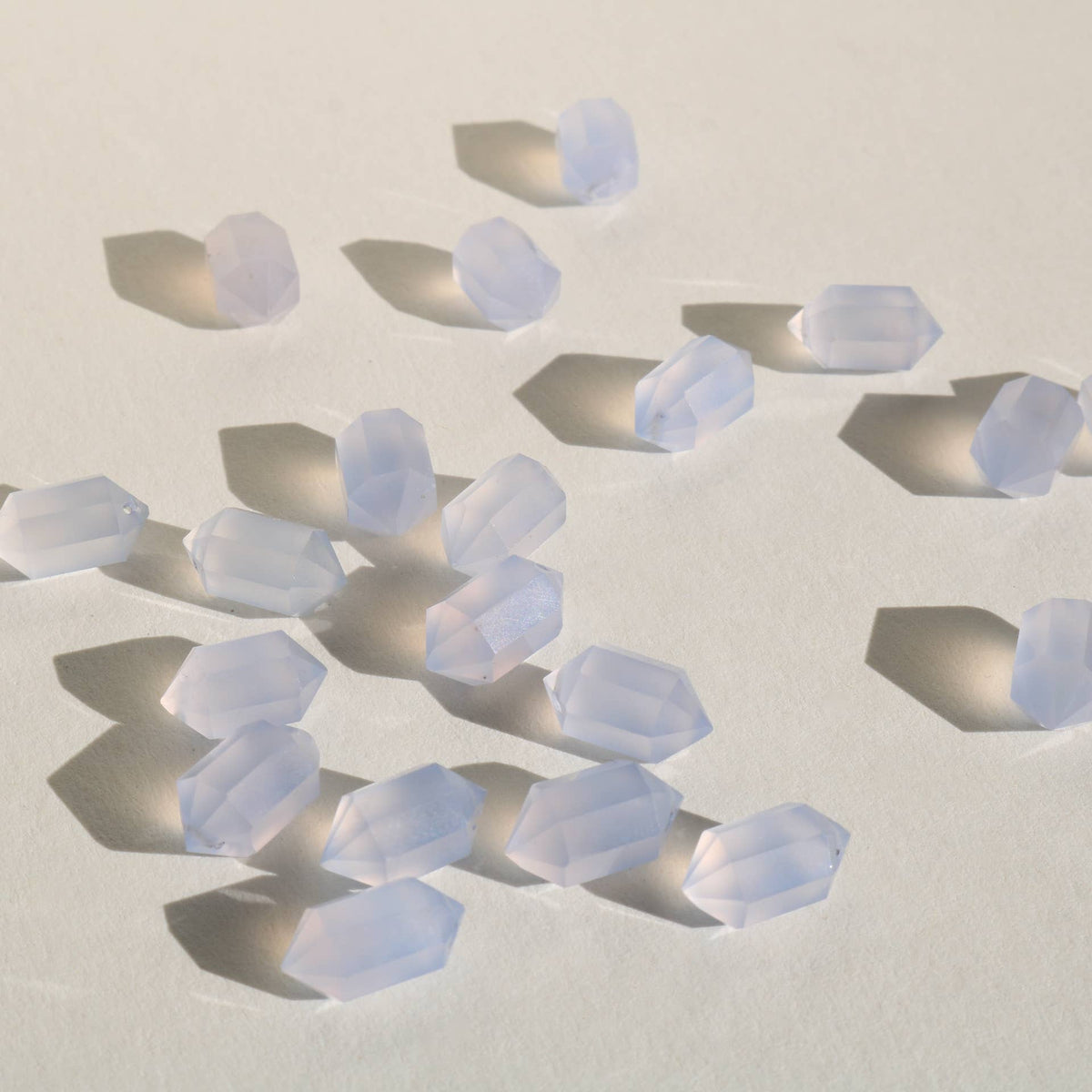 VIBE NECKLACE | CHALCEDONY