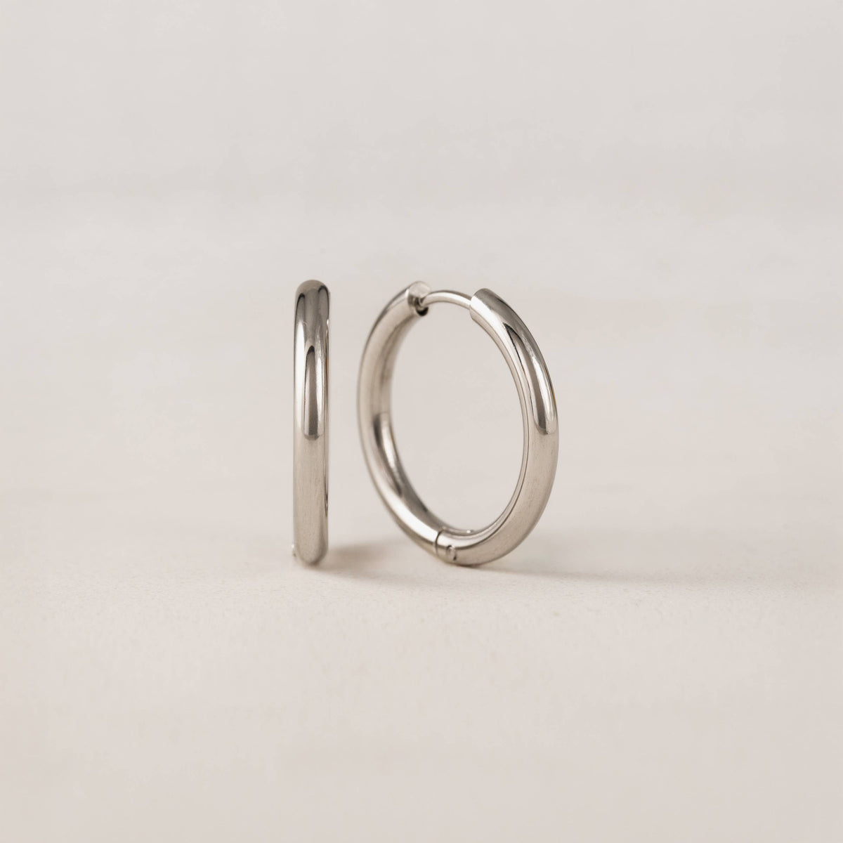 Tube 20mm Hoop Earrings