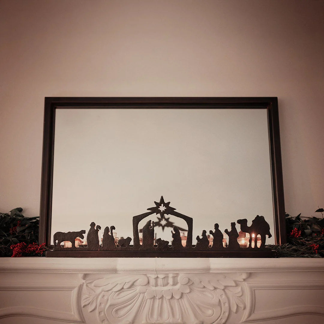 Jan Barboglio Estrella De Belen Nativity Rail w/ 6 Candles