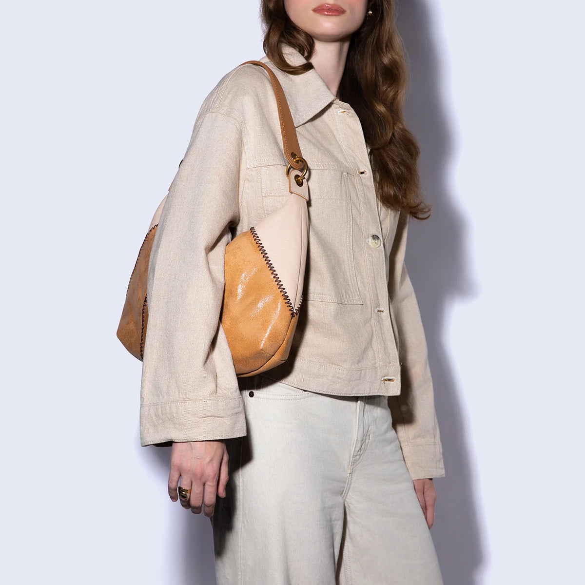 HOBO Opal Shoulder Bag - Timber Brown