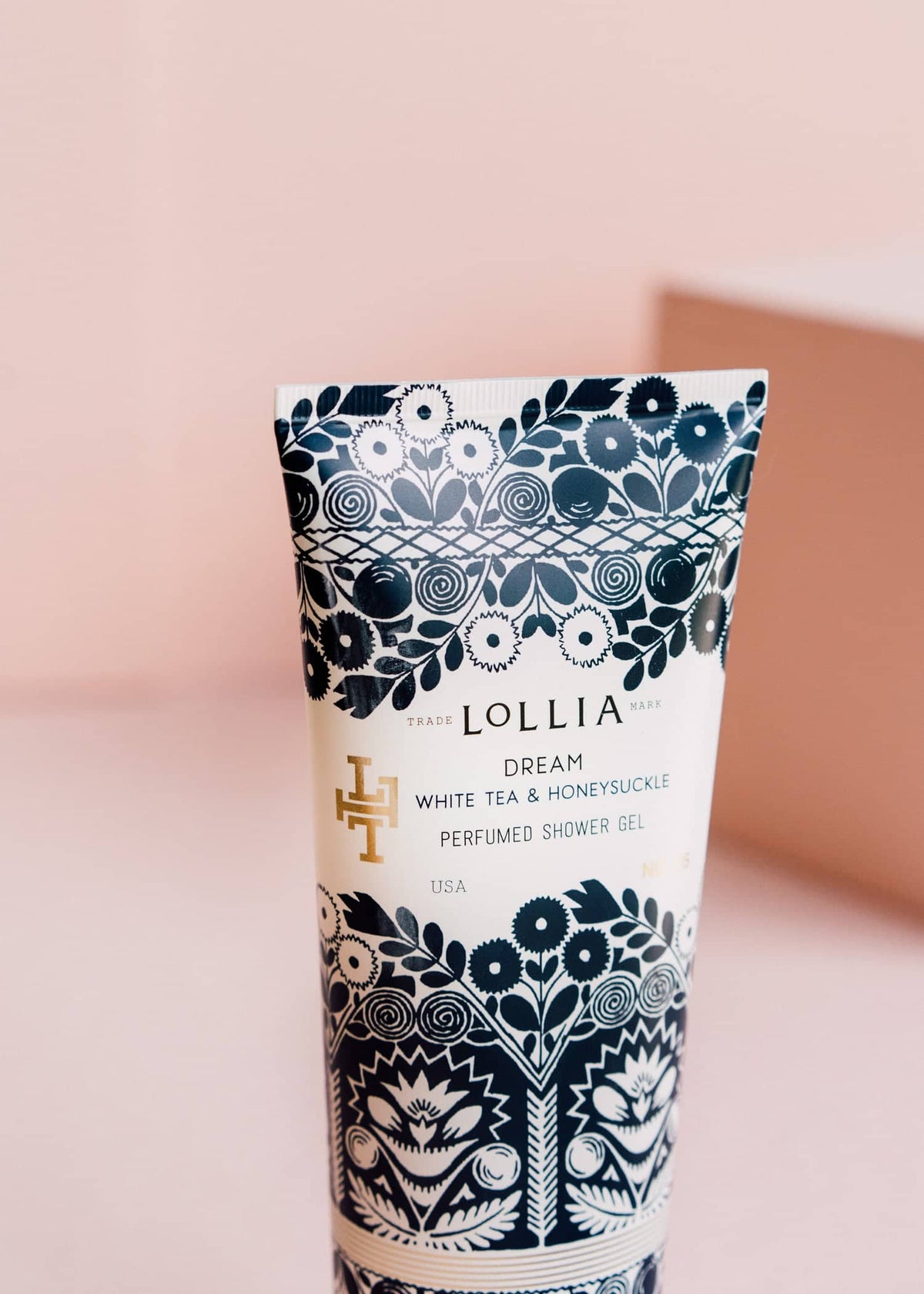 565 Dream Perfumed Shower Gel