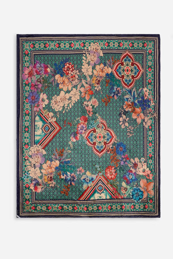 JW Lorette Laurel Canyon Cozy Blanket