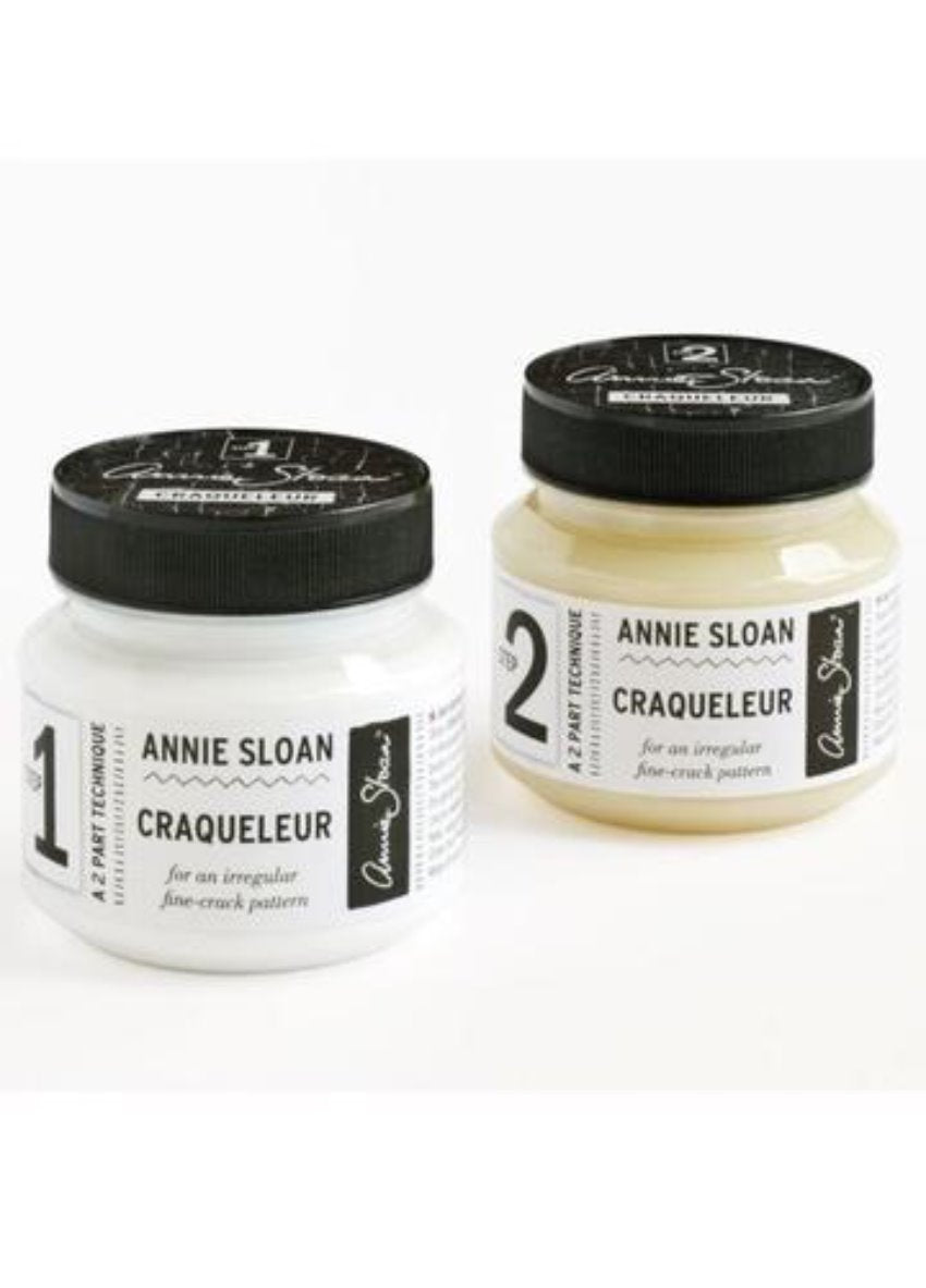 Annie Sloan® Craqueleur Set Step 1 and 2