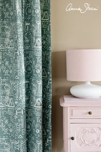 Annie-sloan-chalk-paint-antoinette-pink-litre