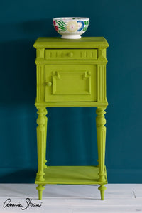 firle-side-table-by-annie-sloan-1